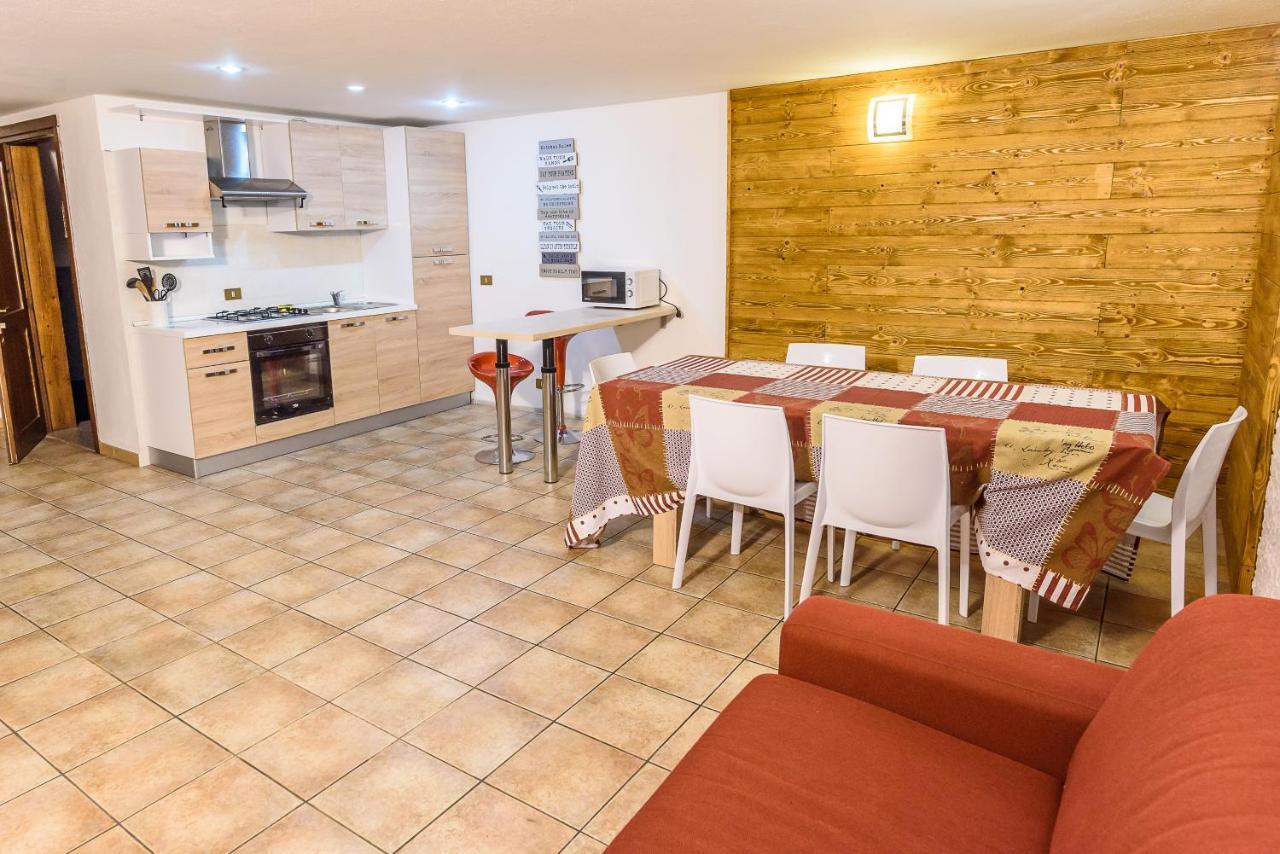 Maison Maurice Aosta Ngoại thất bức ảnh